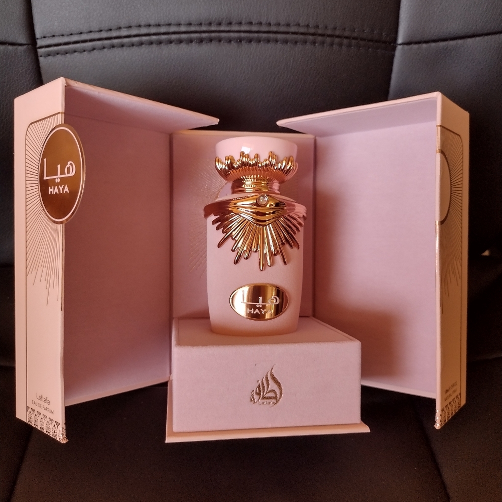 🩷 HTF 🩷 LATTAFA HAYA 🩷 EDP 3.4 🩷 Near full in box